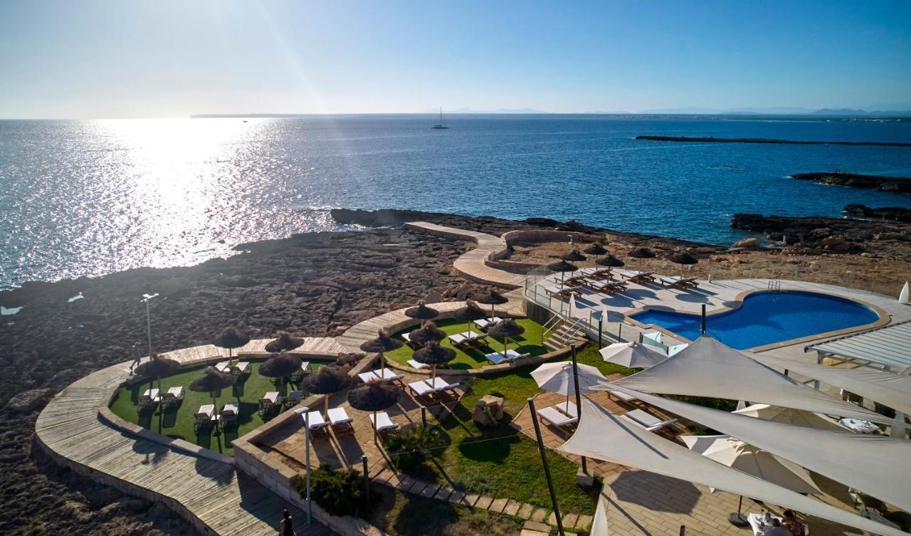 Universal Hotel Cabo Blanco - Adults Only Colonia de Sant Jordi ภายนอก รูปภาพ