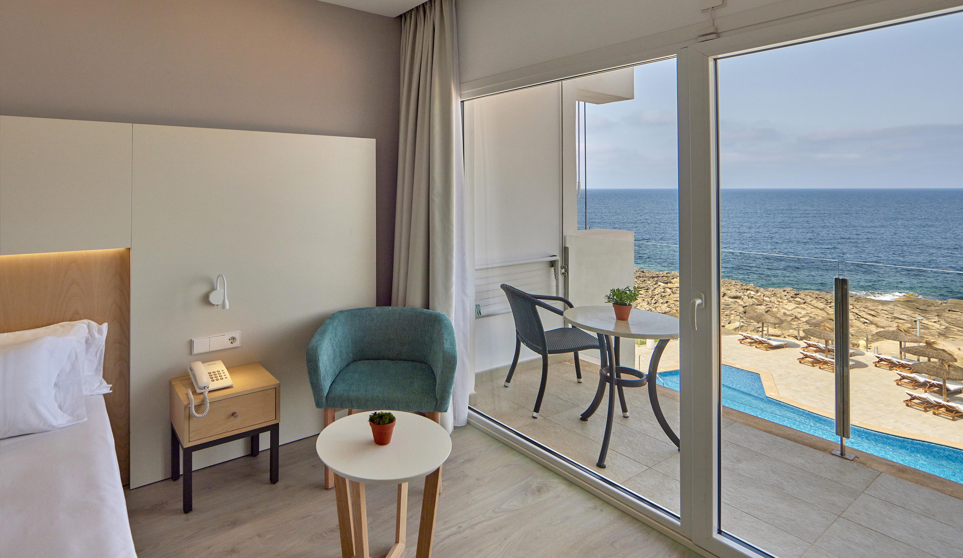 Universal Hotel Cabo Blanco - Adults Only Colonia de Sant Jordi ภายนอก รูปภาพ