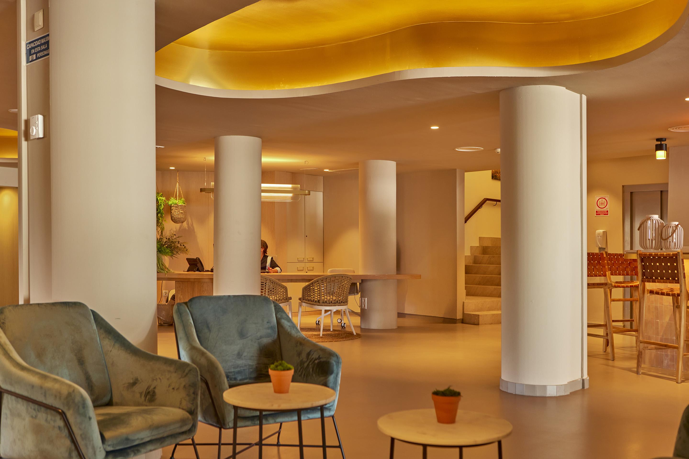 Universal Hotel Cabo Blanco - Adults Only Colonia de Sant Jordi ภายนอก รูปภาพ