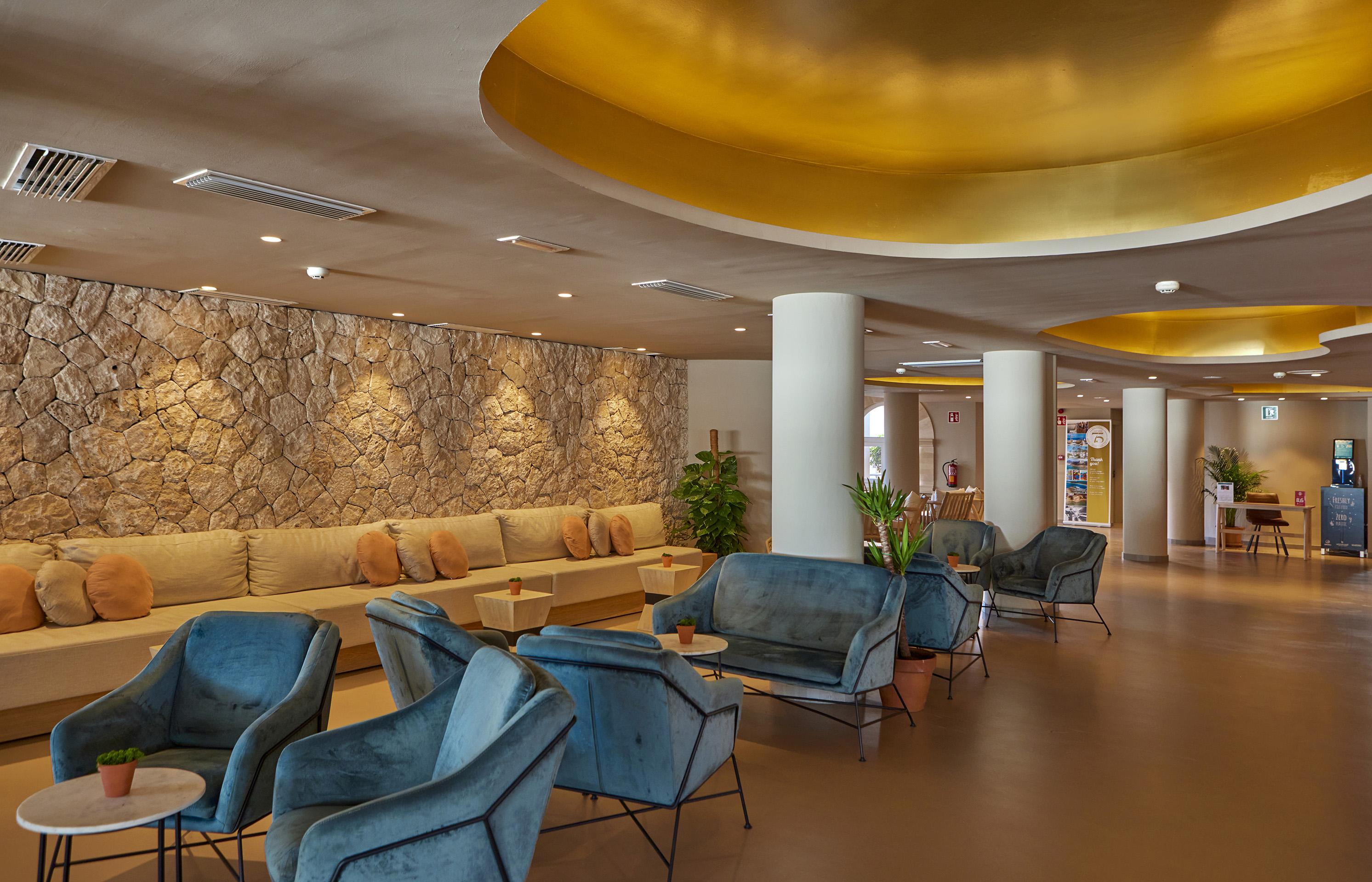 Universal Hotel Cabo Blanco - Adults Only Colonia de Sant Jordi ภายนอก รูปภาพ
