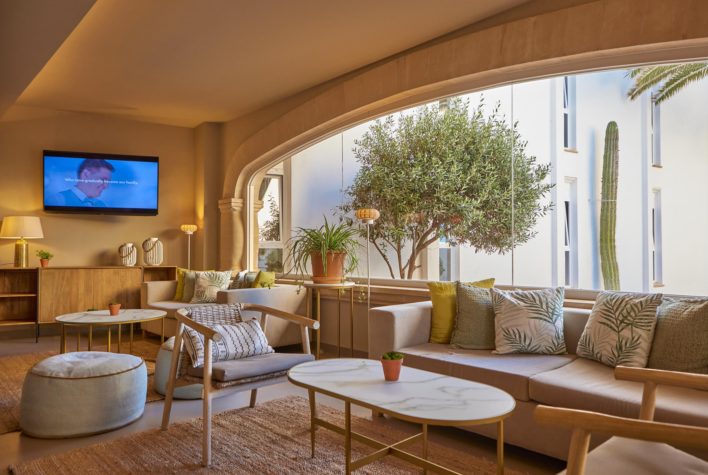 Universal Hotel Cabo Blanco - Adults Only Colonia de Sant Jordi ภายนอก รูปภาพ