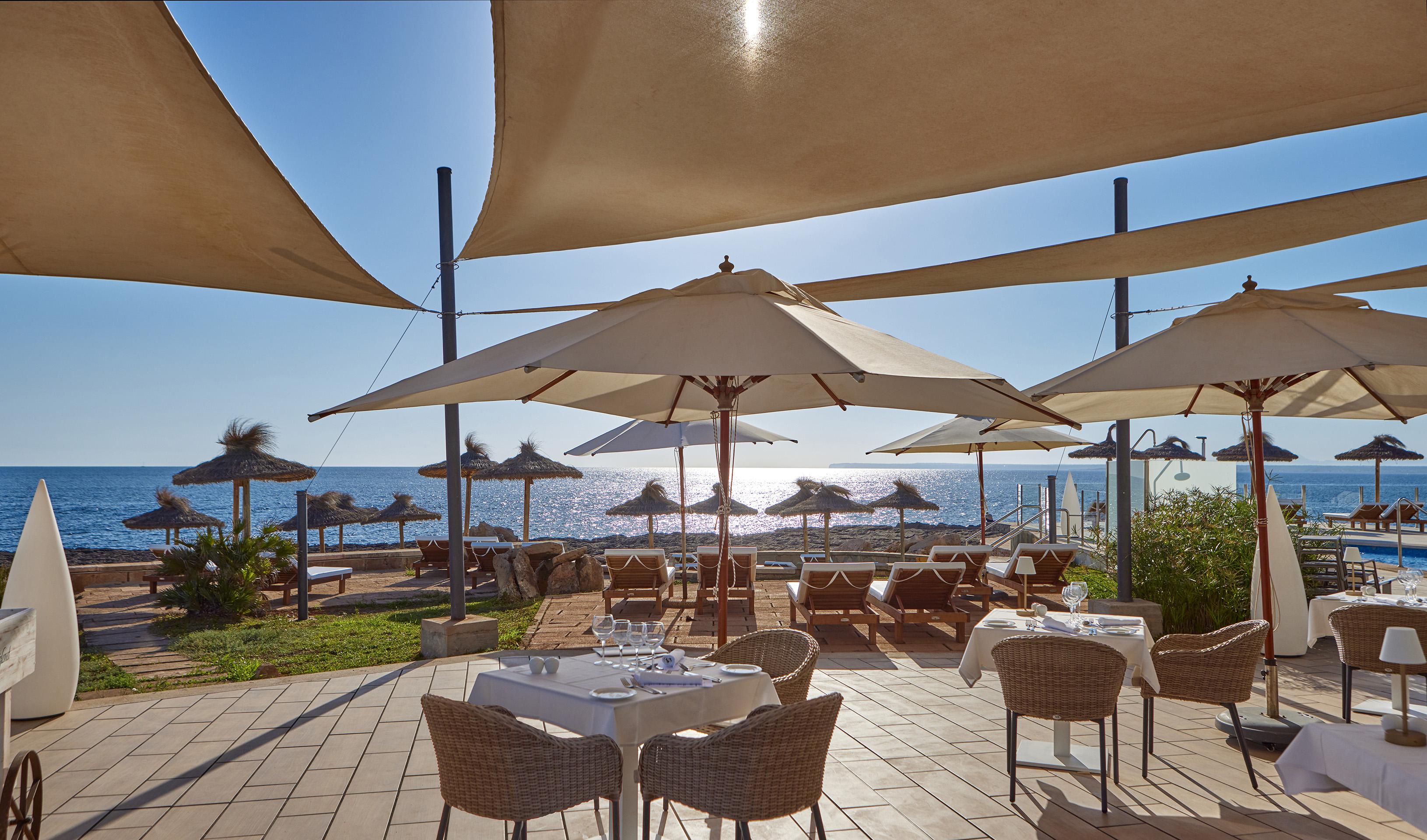 Universal Hotel Cabo Blanco - Adults Only Colonia de Sant Jordi ภายนอก รูปภาพ