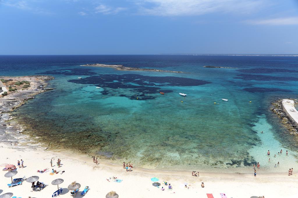 Universal Hotel Cabo Blanco - Adults Only Colonia de Sant Jordi ภายนอก รูปภาพ